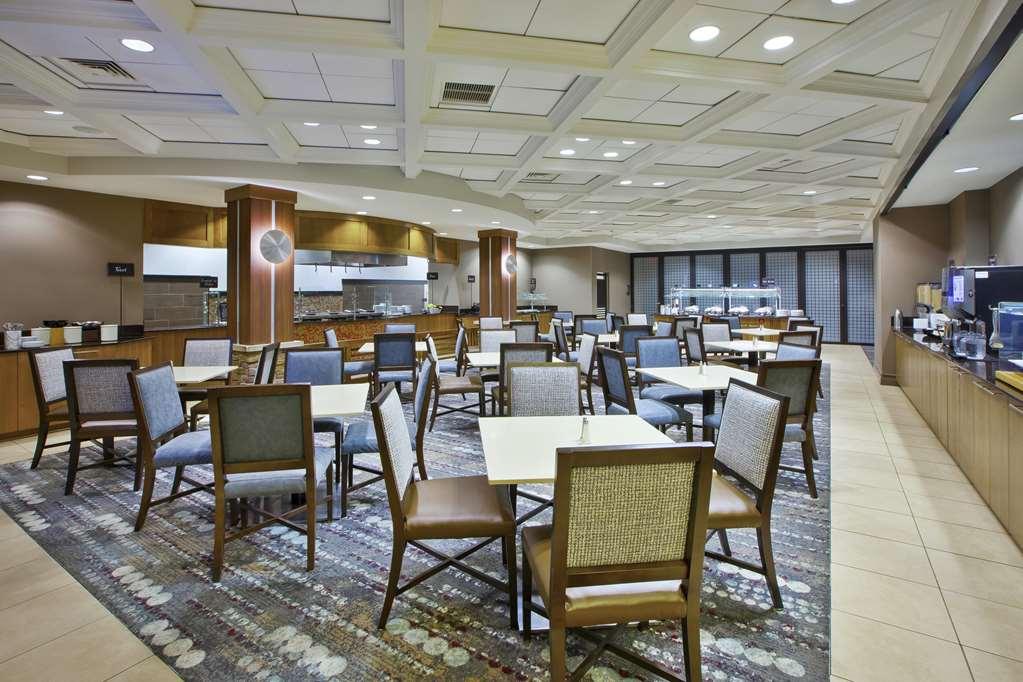 Embassy Suites Columbus - Airport Restaurant photo